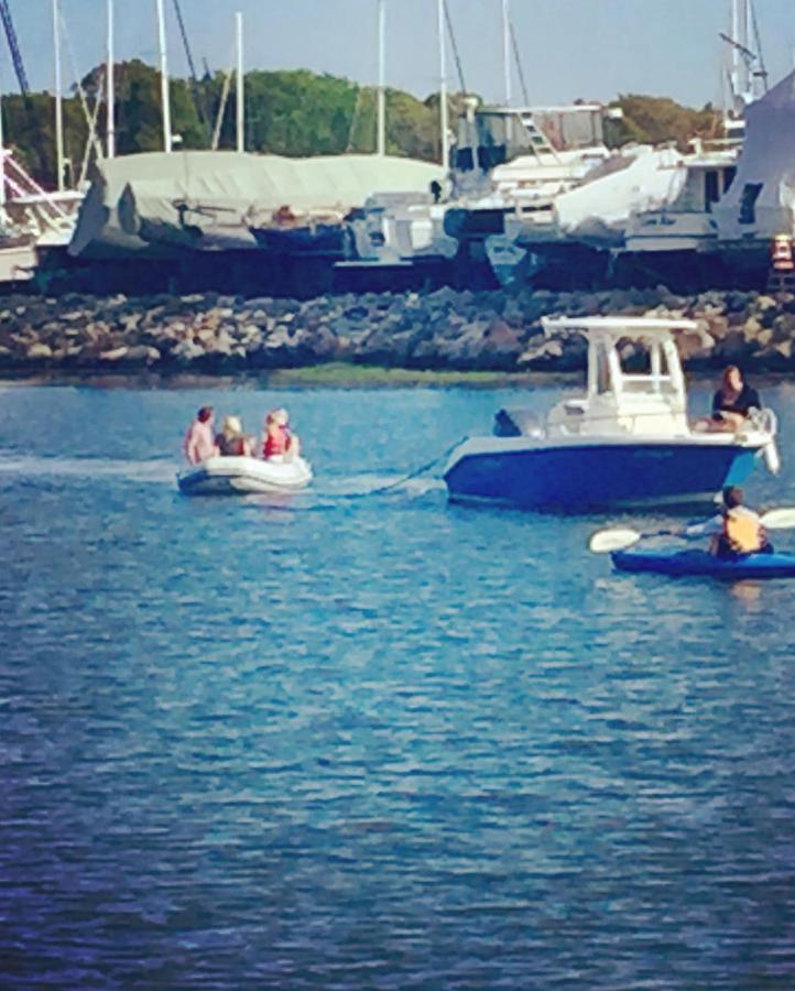 Hotel Harbor View Landing Mystic